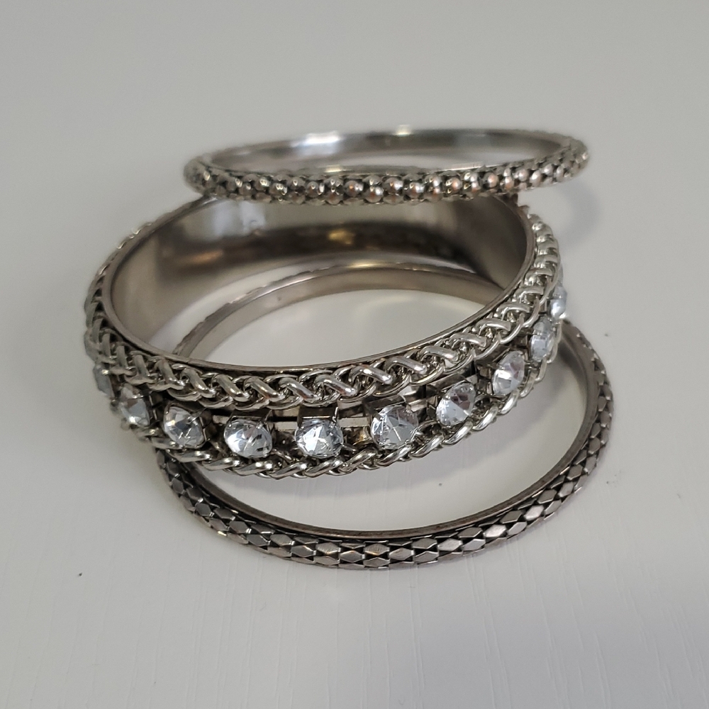 Elegant Silver Bangle Set